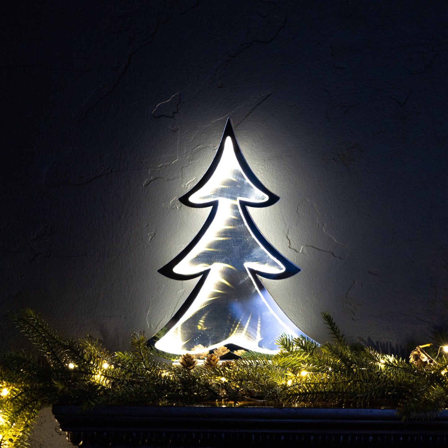 Tree Infinity Light 12.5"H Acrylic w/UL Cord (or Battery powered)