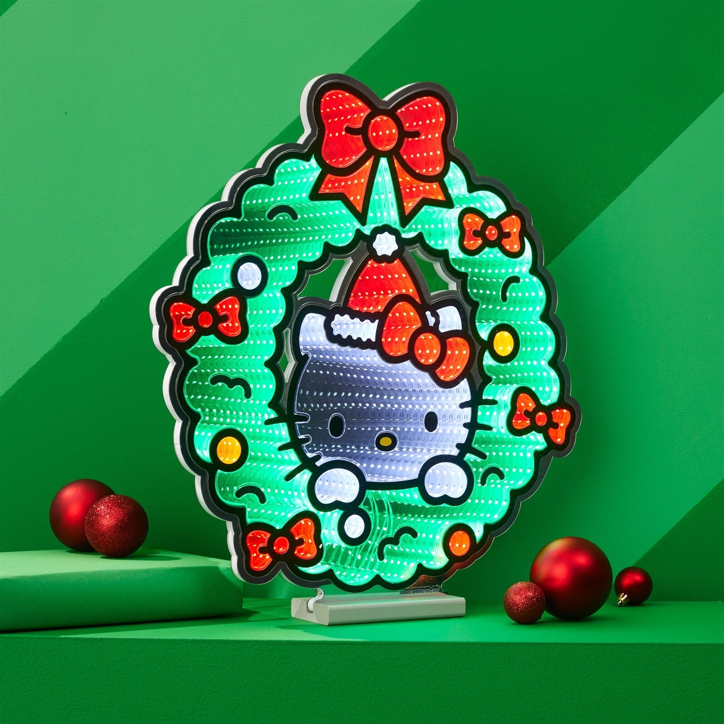 Hello Kitty Wreath Infinity Light, Acrylic w/UL Plug, 20"